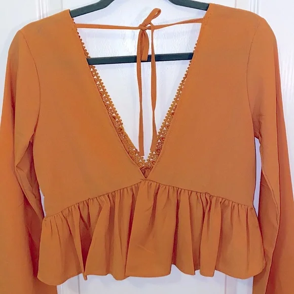 Burnt yellow cropped blouse - Picture 4 of 5
